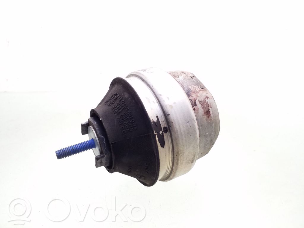 Audi A6 S6 C5 4B Engine mount bracket 
