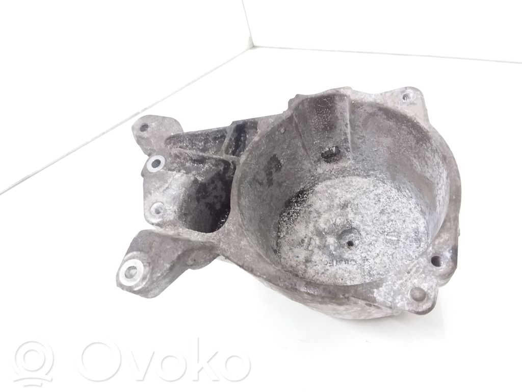 Volvo V40 Cross country Fuel filter bracket/mount holder 