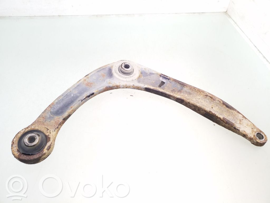 Peugeot Partner Braccio di controllo sospensione anteriore inferiore/braccio oscillante 