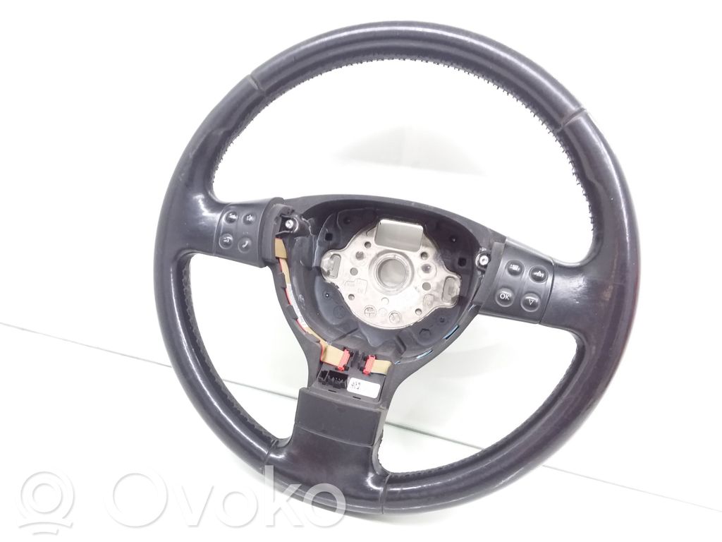 Ohjauspyörä   3C0419091