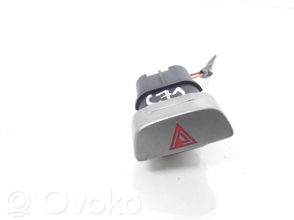 Ford Focus Hazard light switch 