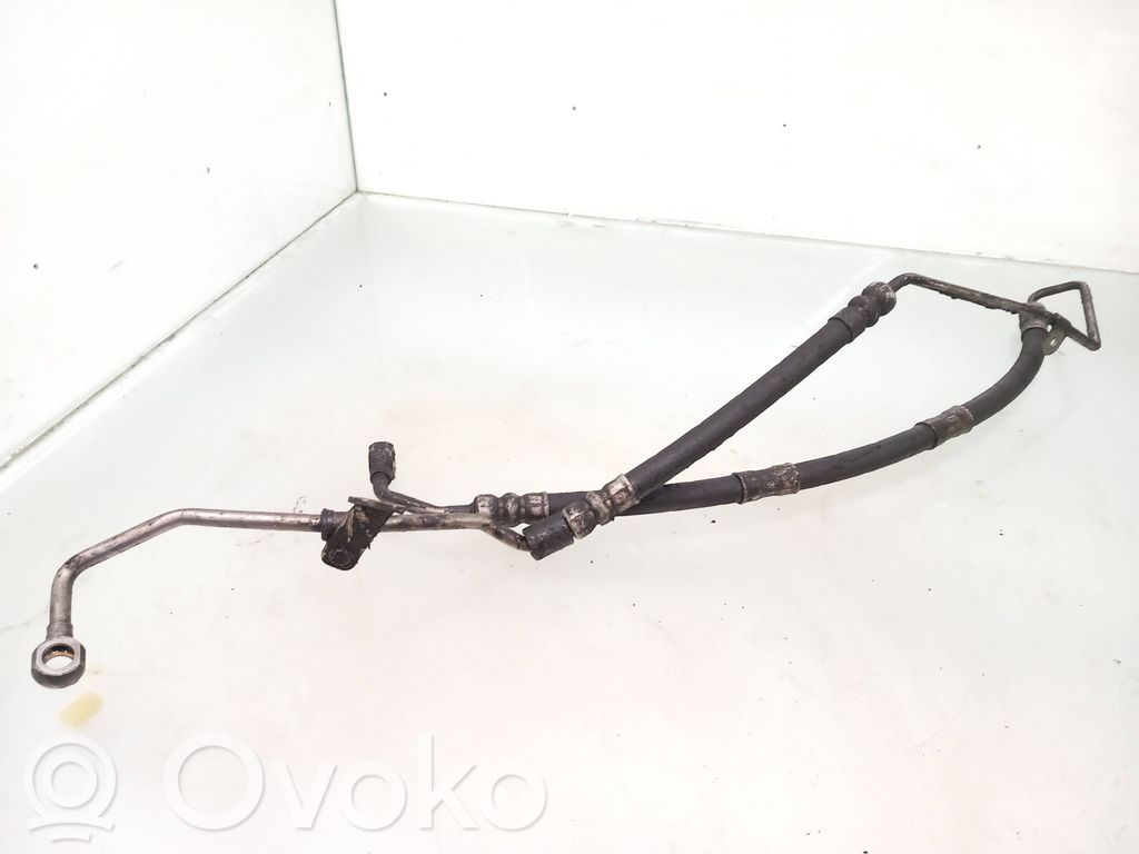 BMW 5 E60 E61 Ohjaustehostimen letkusto 