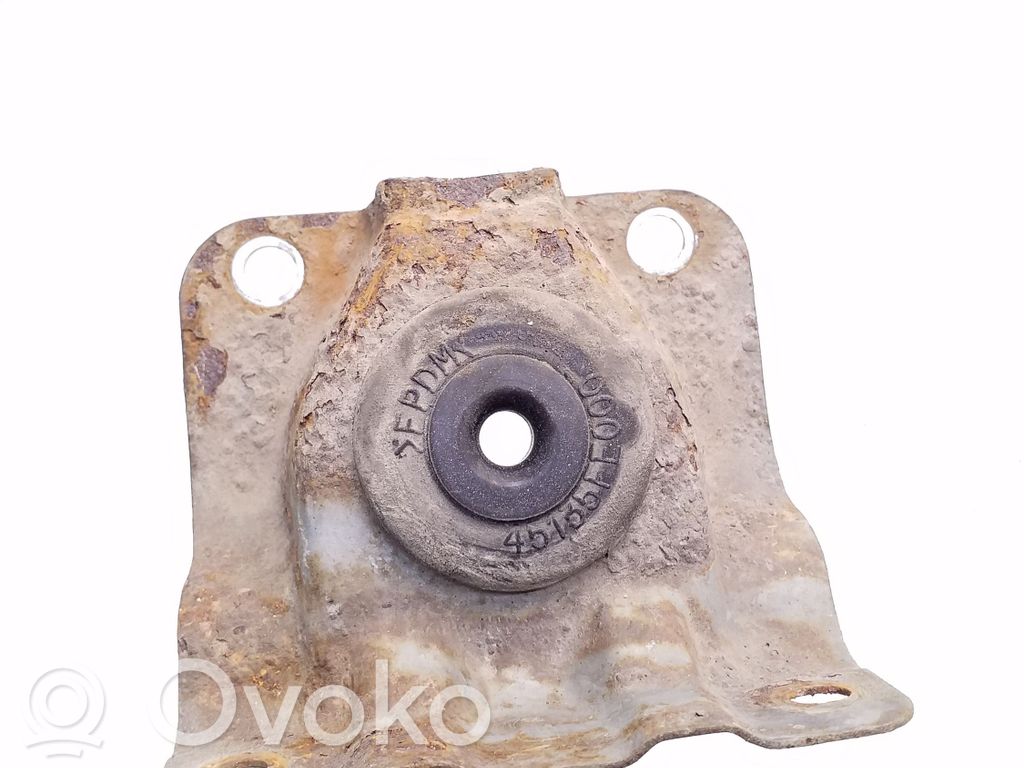 Subaru Forester SH Radiator mount bracket 