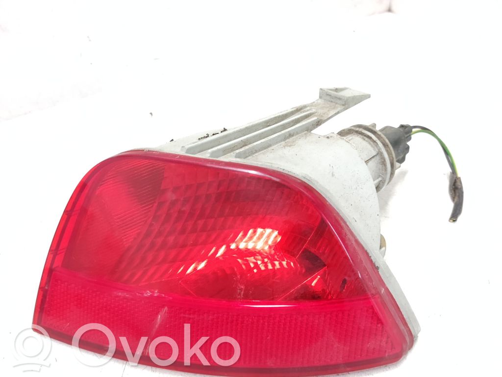 Ford Focus Priešrūkinis žibintas gale 