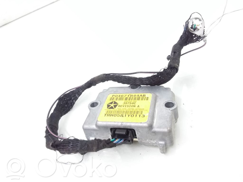 Chrysler PT Cruiser Airbagsensor Crashsensor Drucksensor 