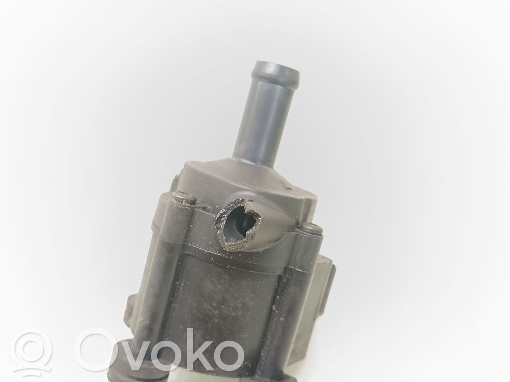 Ford Ecosport Pompe à eau de liquide de refroidissement 