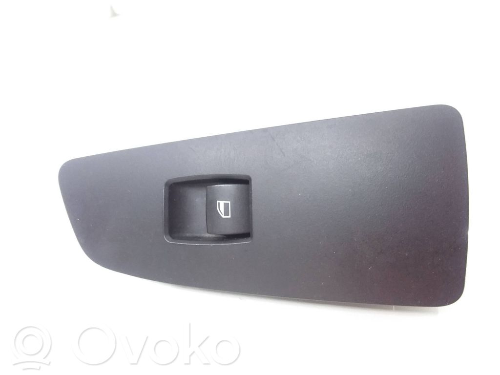 BMW 1 E81 E87 Electric window control switch 