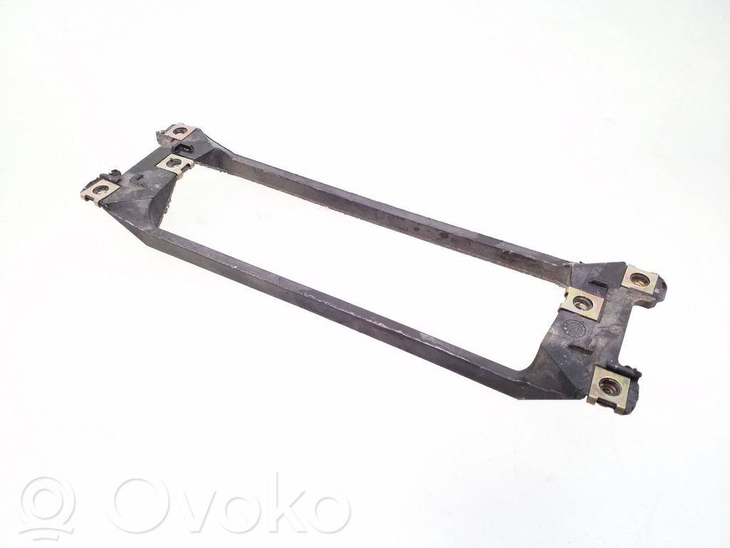 Audi A6 S6 C4 4A Konsola środkowa / Radio / GPS 