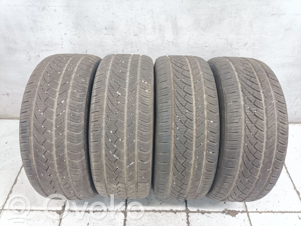 Volkswagen Golf II Neumático de invierno R18
