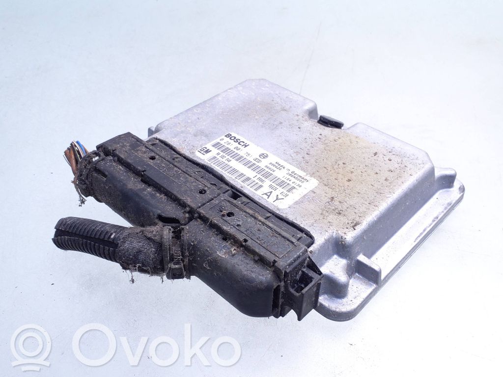 Opel Zafira A Engine control unit/module 