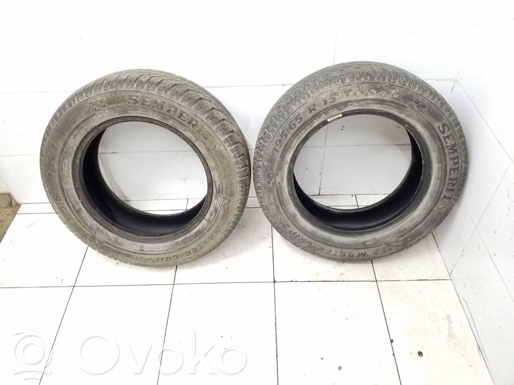 Volkswagen Golf III Opony zimowe R15 