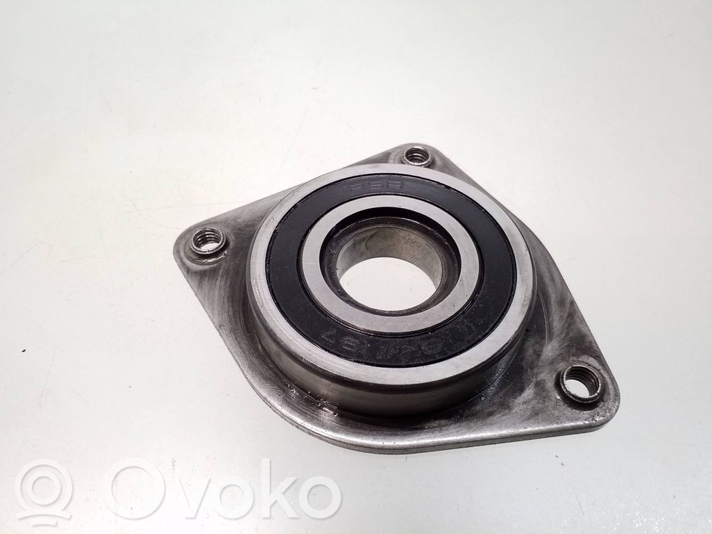 Ford Mondeo MK IV Pavarų dėžės detalė 
