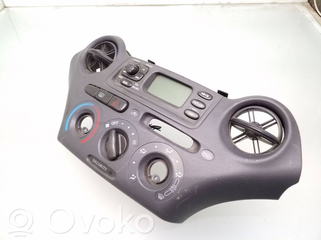 Toyota Yaris Climate control unit 