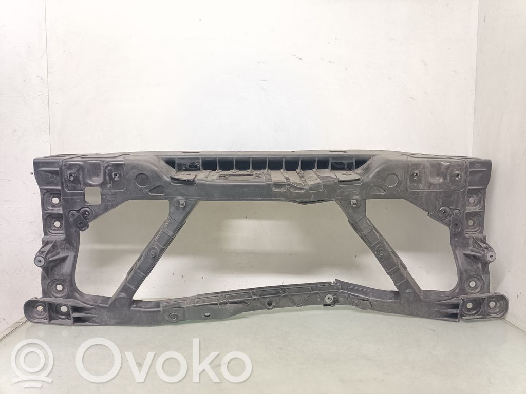 Panel mocowania chłodnicy / góra   L8B216E144A