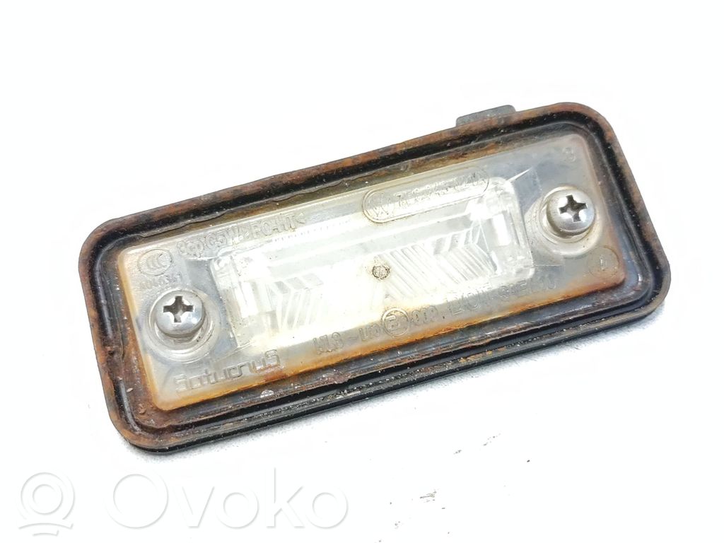 Audi A6 S6 C4 4A Éclairage de plaque d'immatriculation 