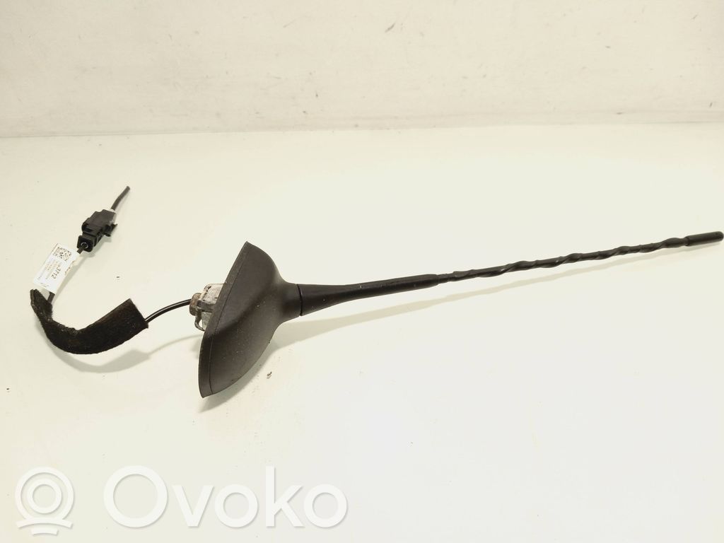 Opel Astra K Radion antenni 