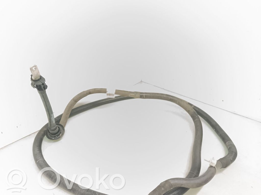 Opel Astra K Pluskaapeli (akku) 