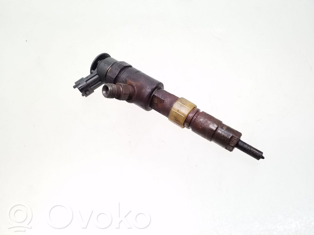 Inyector de combustible   0445110340