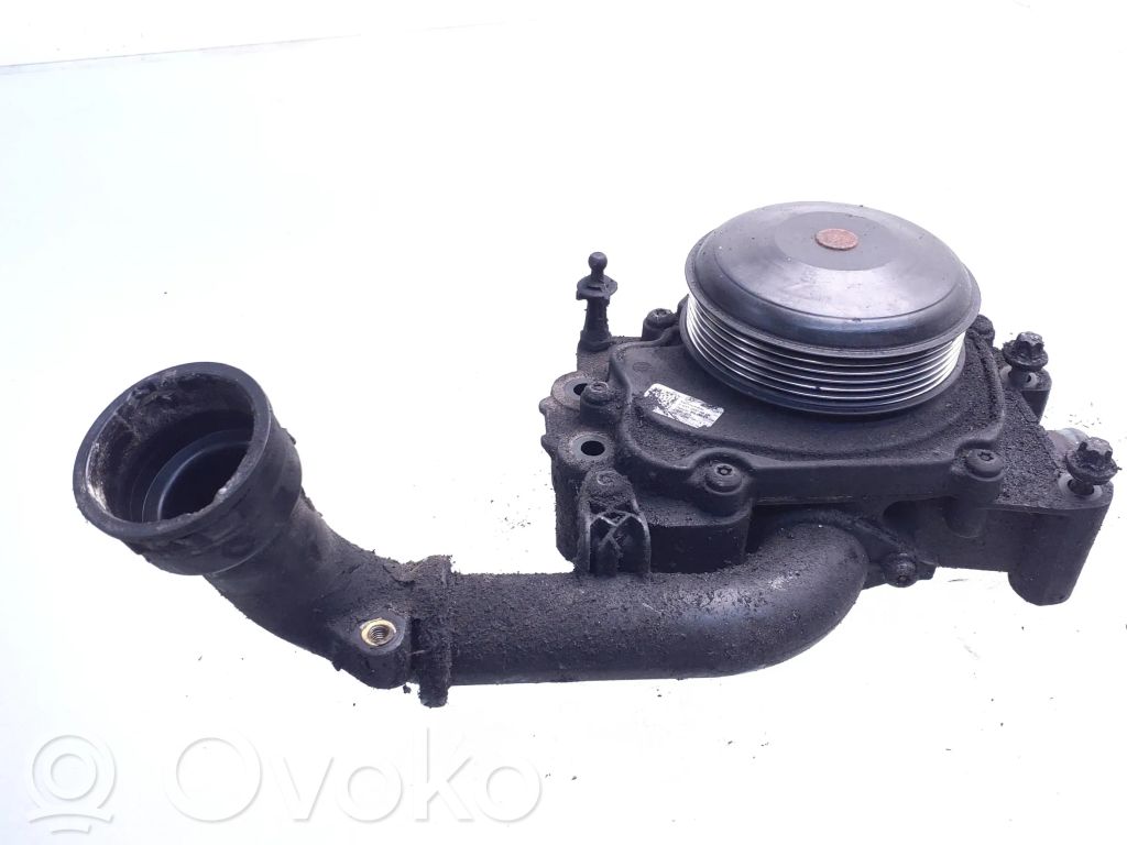 Mercedes-Benz E W212 Pompa dell’acqua
