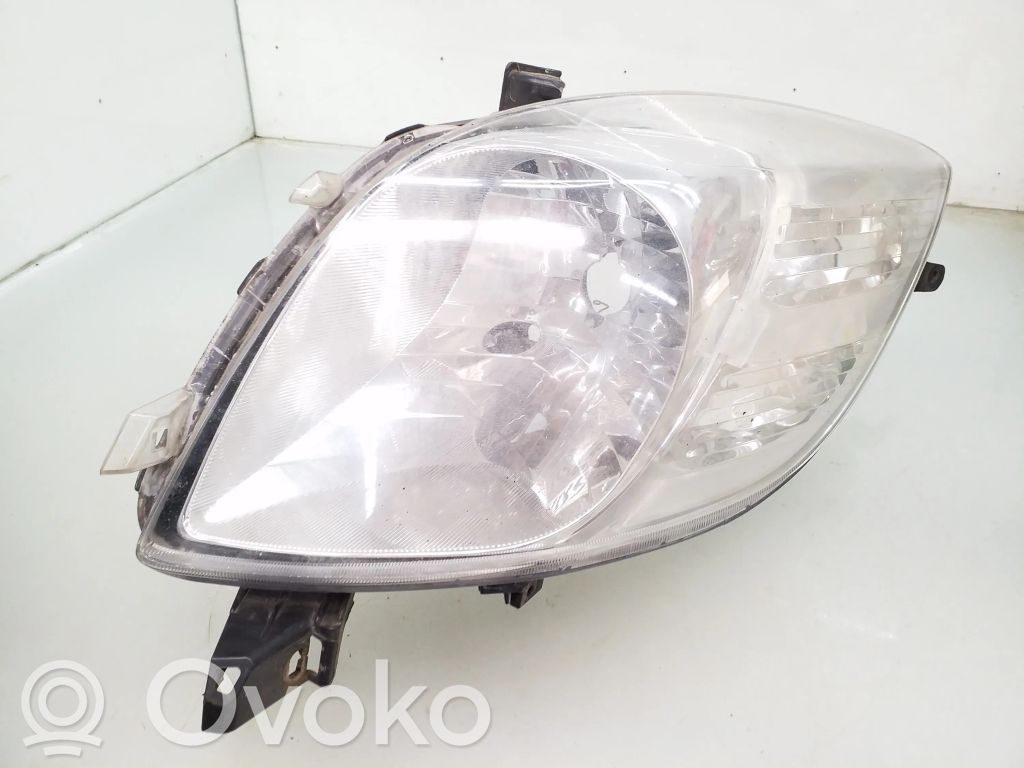 Phare frontale   89900736,99036766