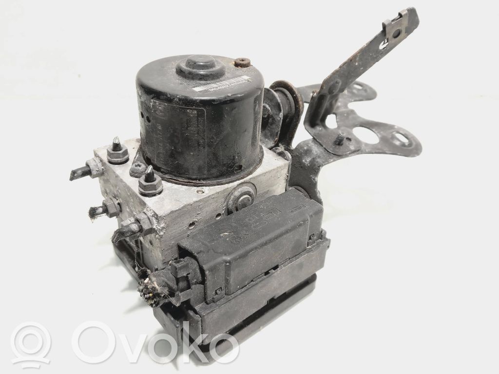 ABS-pumppu   1K0907379Q,1K0614517M