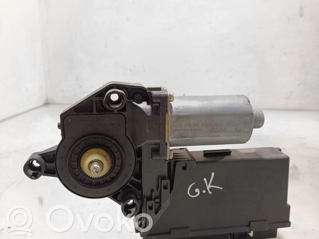 Audi A4 S4 B6 8E 8H Silniczek podnoszenia szyby drzwi tylnych 