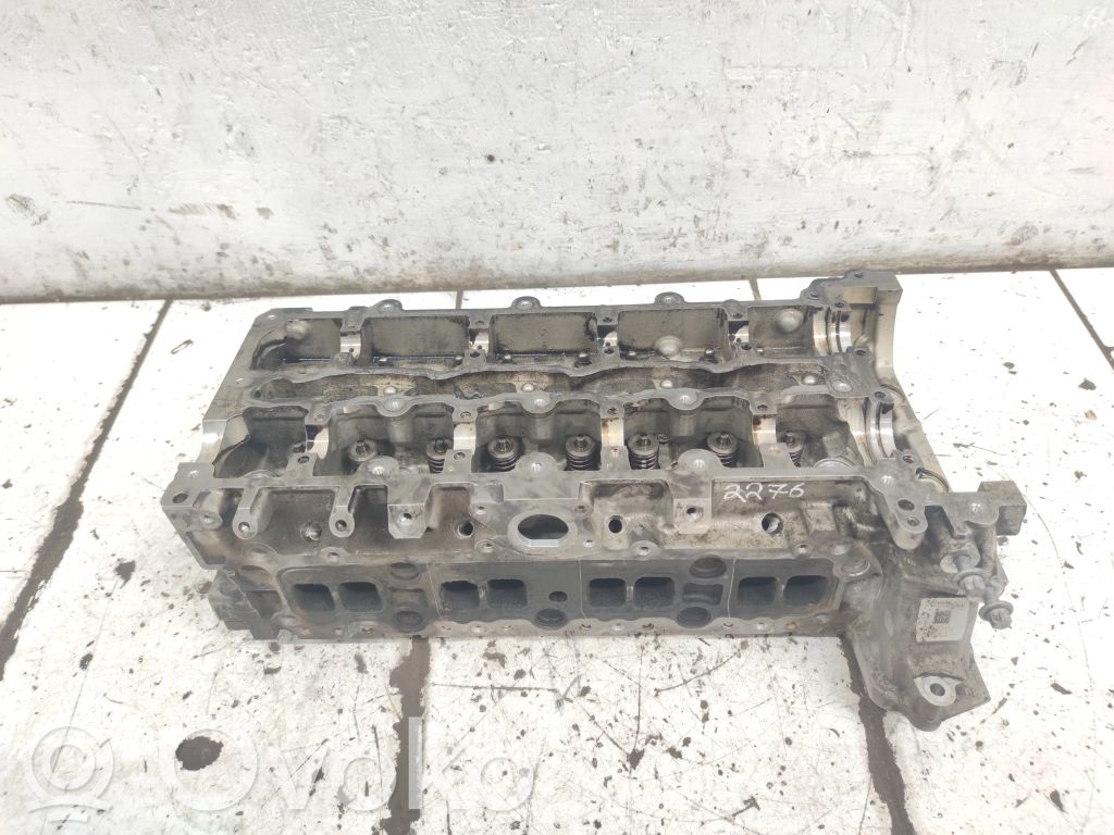 Mercedes-Benz CLA C117 X117 W117 Engine head 
