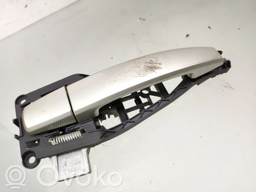 Opel Corsa D Manecilla externa puerta delantera 
