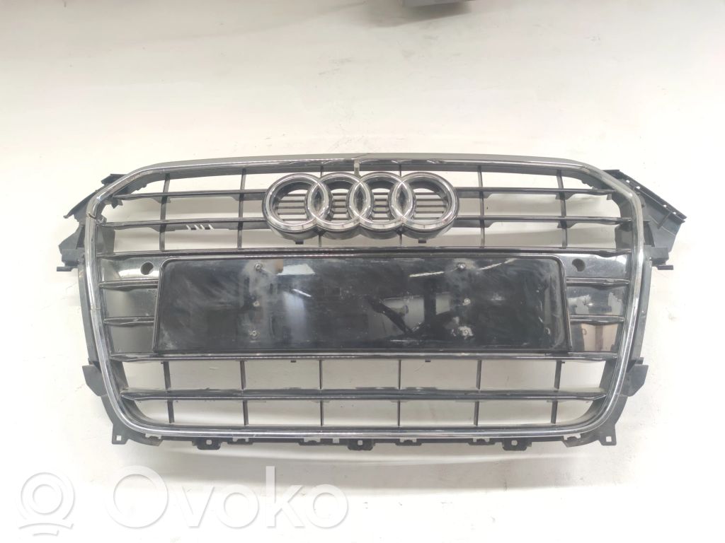 Maskownica / Grill / Atrapa górna chłodnicy   8K0853651E,8K0853651F