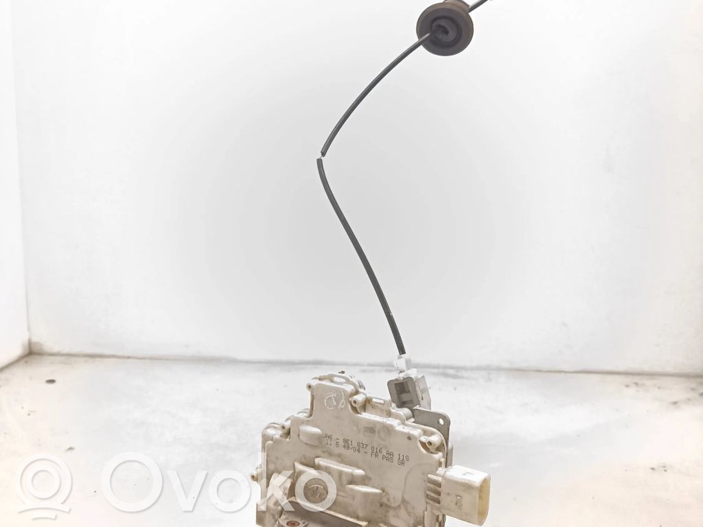 Audi A4 S4 B7 8E 8H Serratura portiera anteriore 