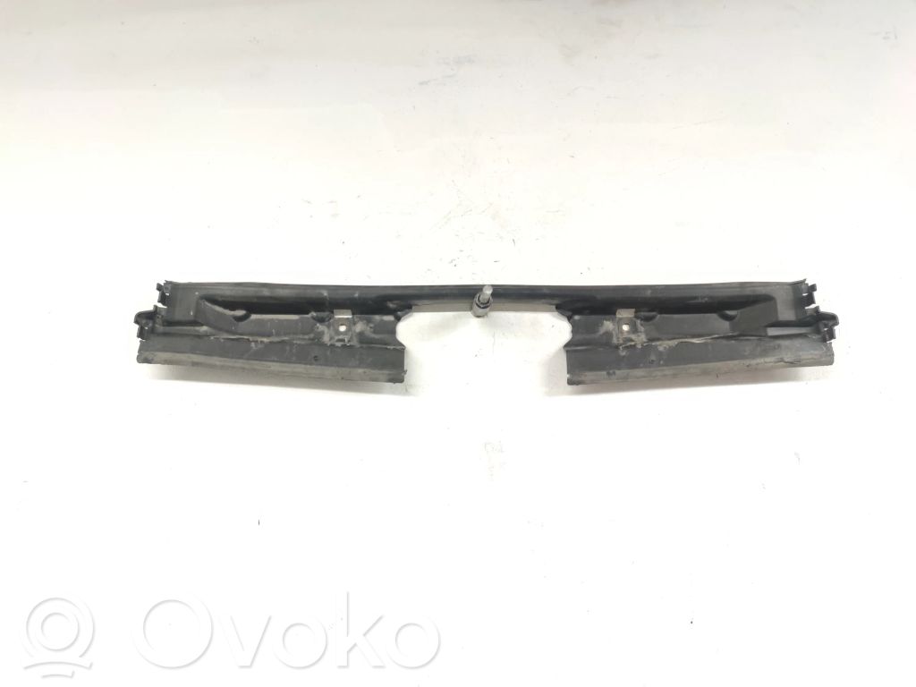 BMW 5 E60 E61 Moldura del radiador 