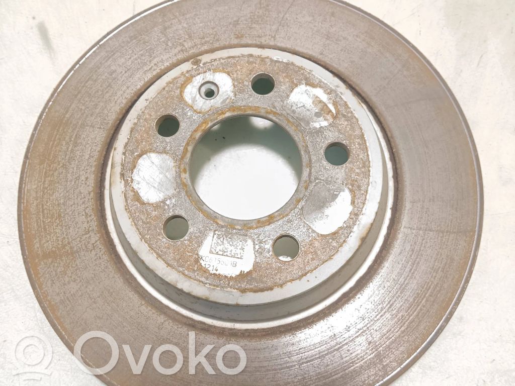 Tarcza hamulca tylnego   8K0615601B,A1214