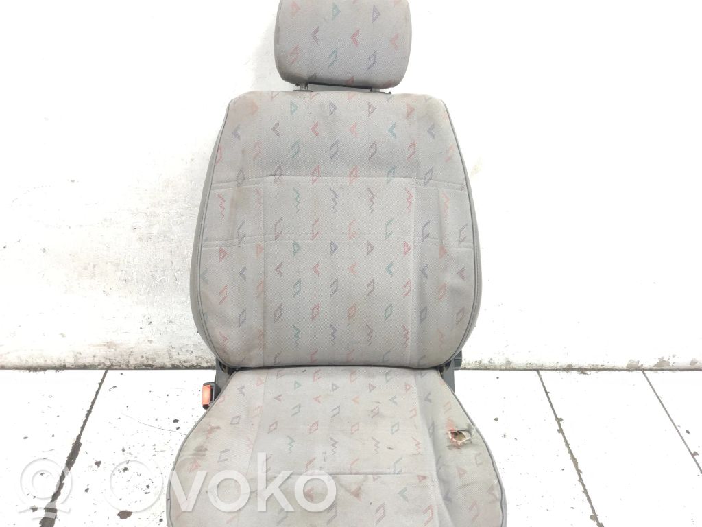Volkswagen Transporter - Caravelle T4 Fotel przedni kierowcy 