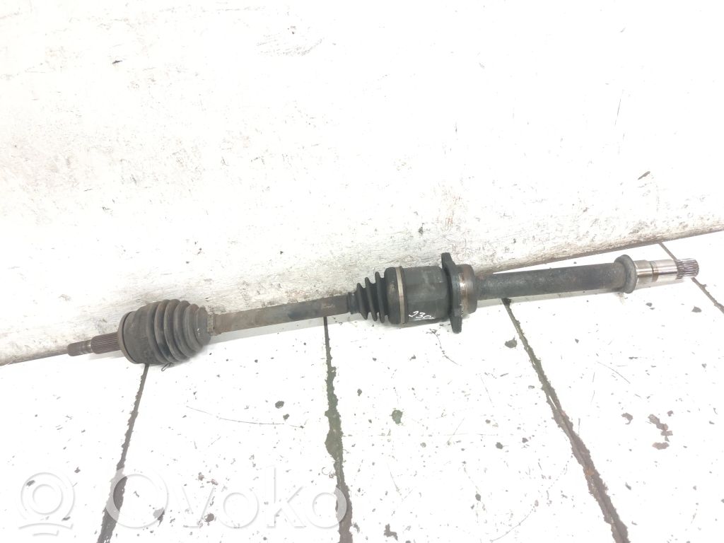 Toyota Auris 150 Eje de transmisión delantero 