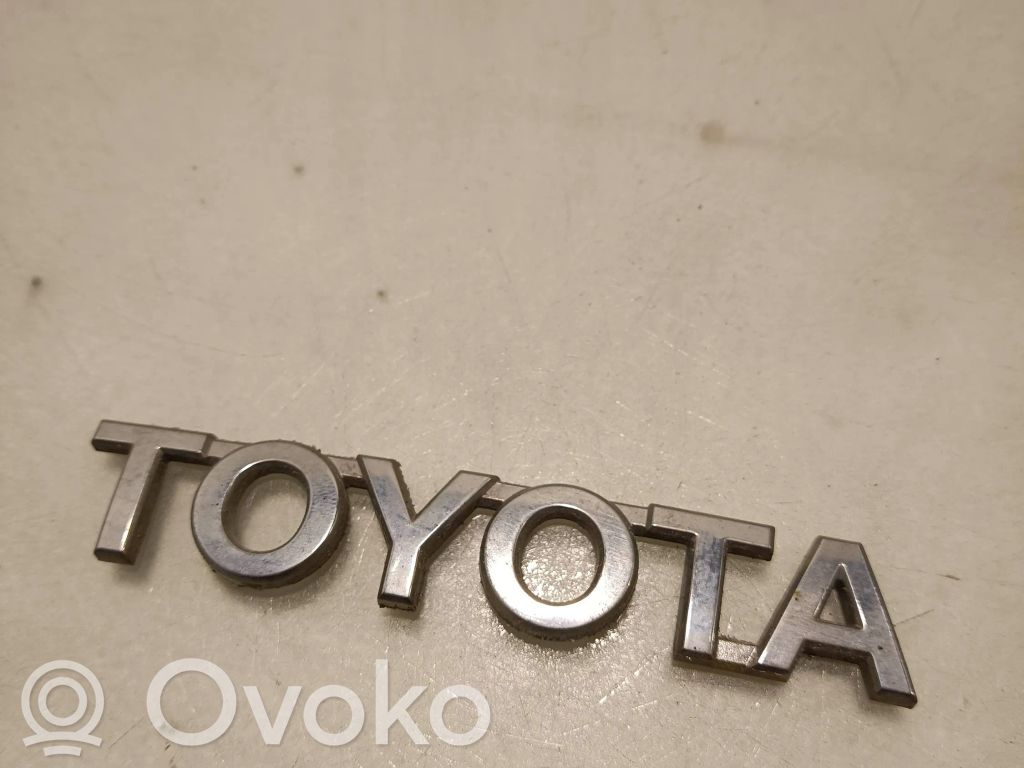 Toyota Avensis T270 Logo/stemma case automobilistiche