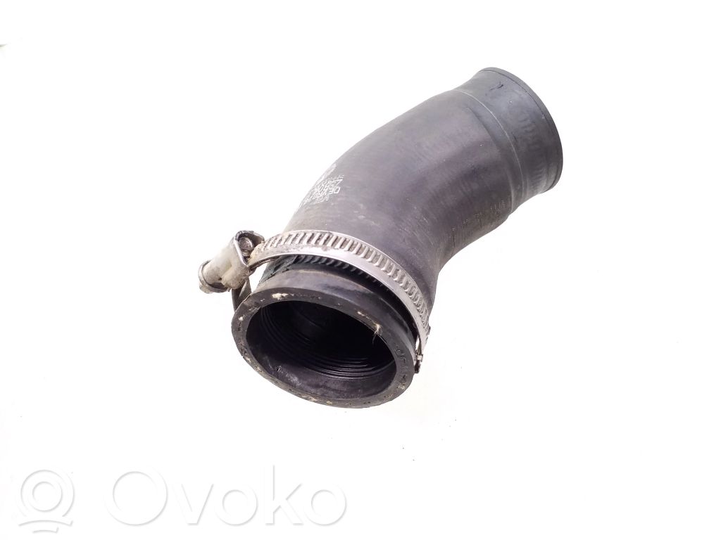 Volkswagen Golf VII Furtun/conductă intercooler 