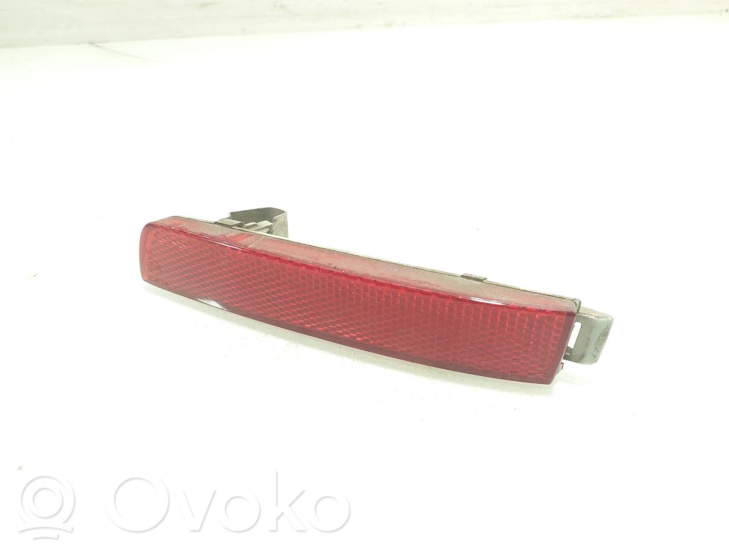 Nissan Juke I F15 Odblask lampy tylnej 