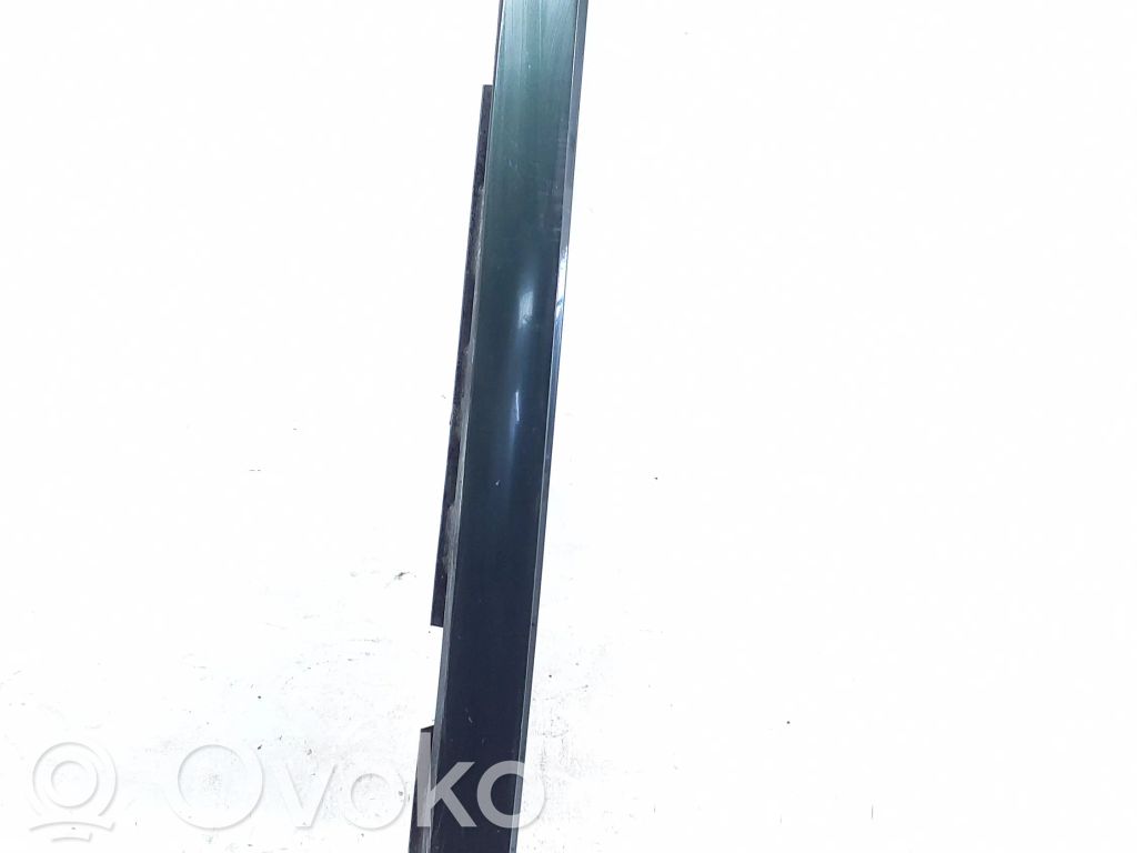 Kynnys   8X23F10608A