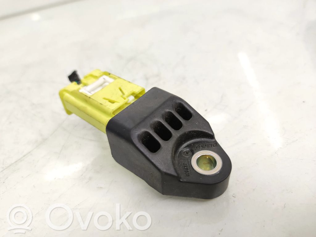 Subaru Impreza IV Airbag deployment crash/impact sensor 