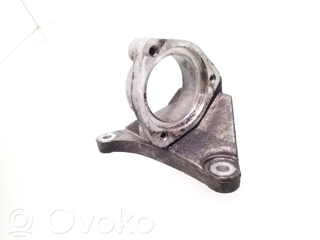 Opel Insignia A Staffa del cuscinetto di supporto dell’albero di trasmissione