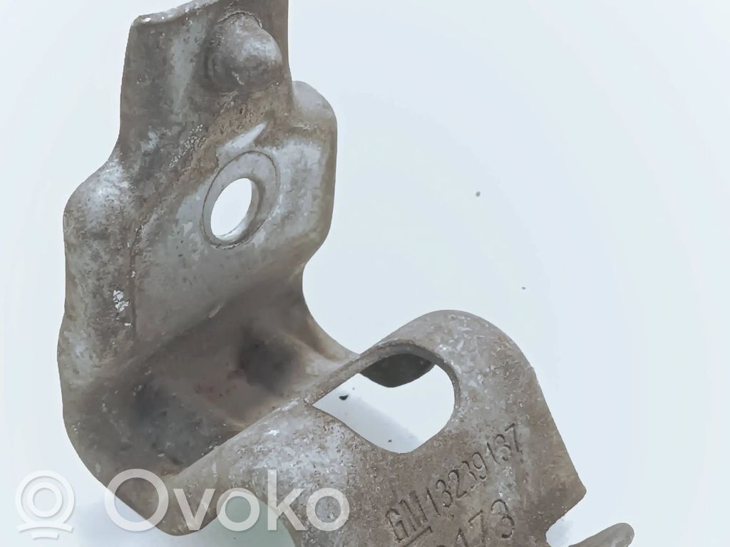 Opel Insignia A Uchwyt / Mocowanie chłodnicy 