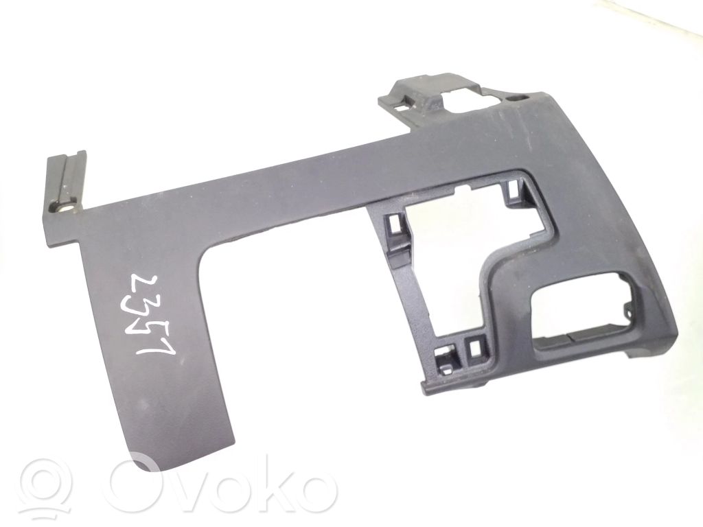 Audi A3 S3 8V Revestimiento de los botones de la parte inferior del panel 