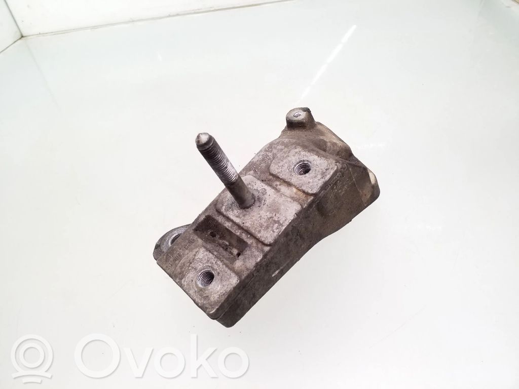 Seat Alhambra (Mk1) Engine mounting bracket 