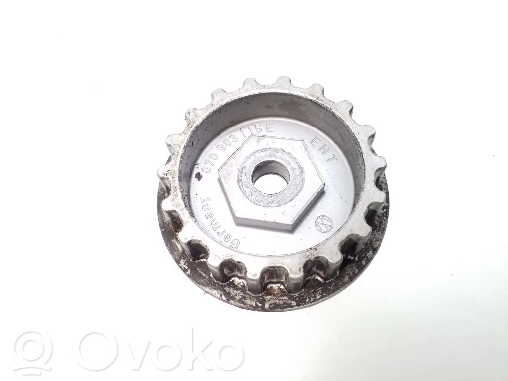 Koło pasowe alternatora   070903115E