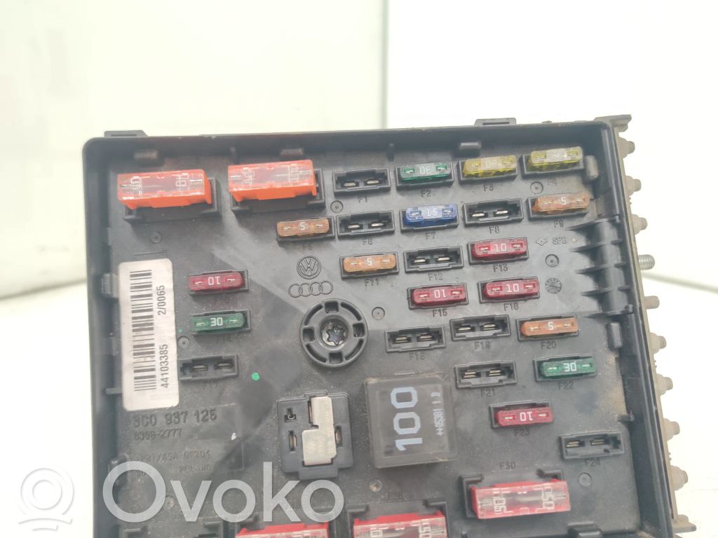 Ramka / Moduł bezpieczników   3C0937125