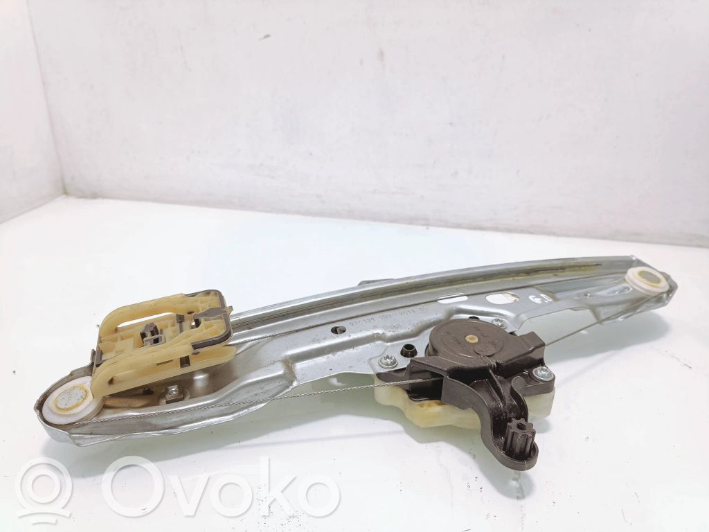 Ford Focus Elektryczny podnośnik szyby drzwi tylnych 