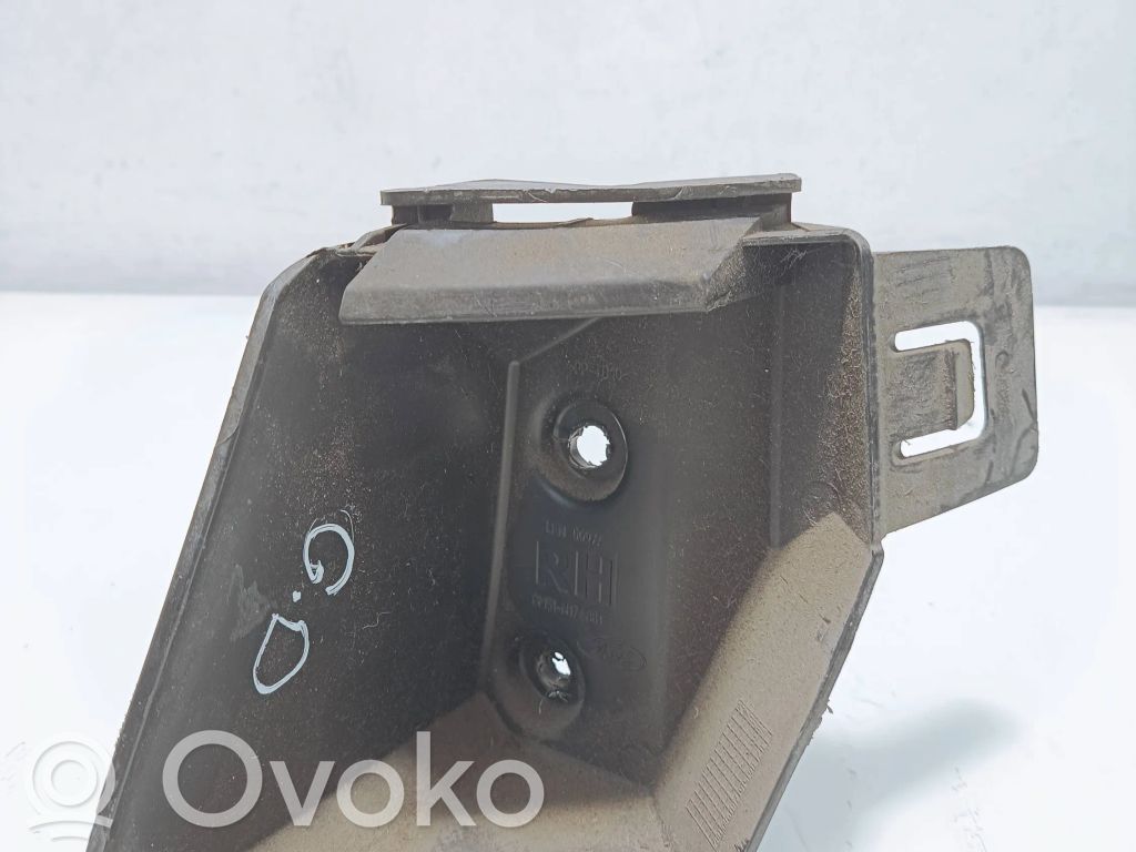 Ford Focus Suport montare bară spate 