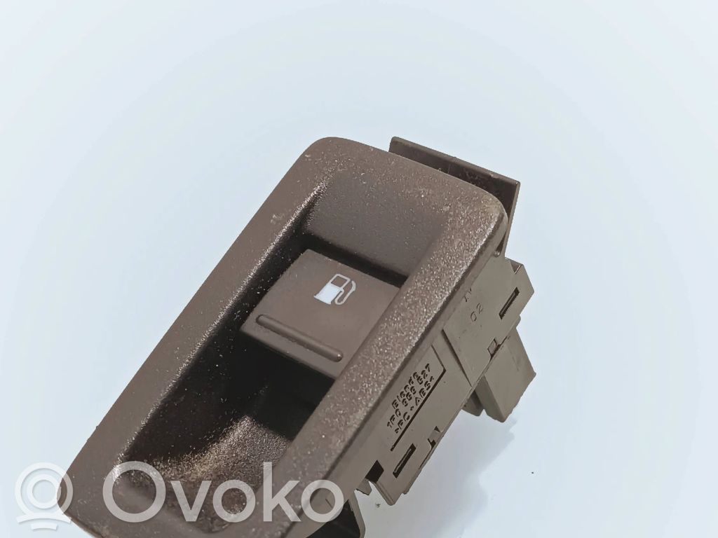 Volkswagen Touran II Comutator deschidere clapetă rezervor