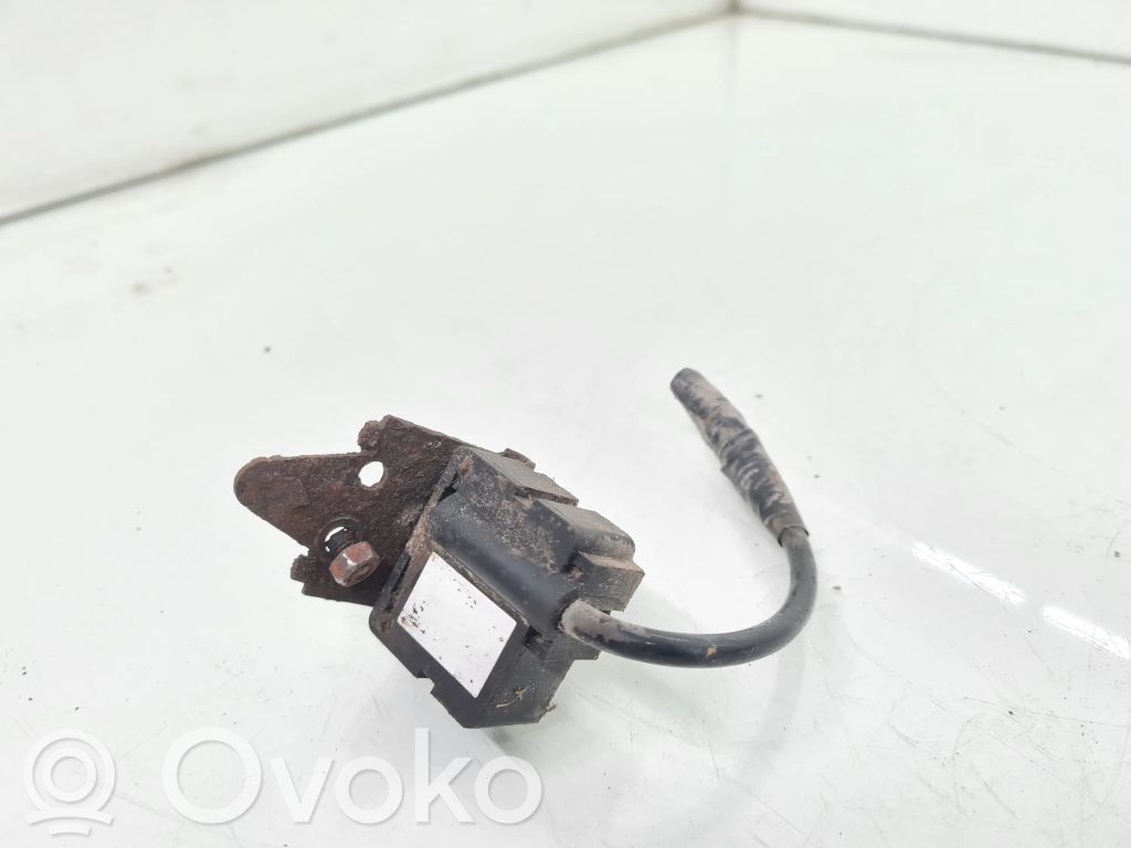 Opel Vectra C Air suspension front height level sensor 