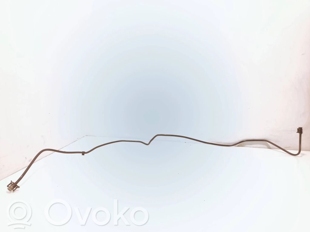 Ford Focus Fuel line pipe 